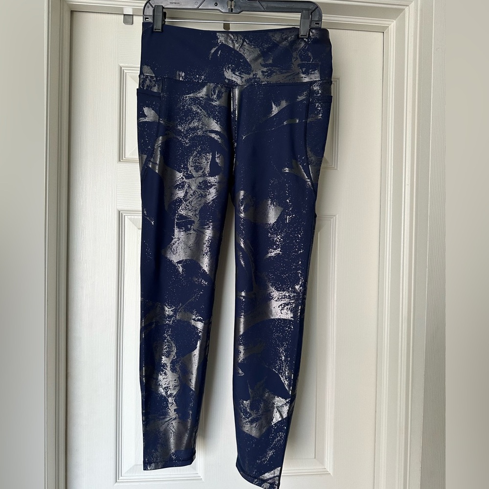 Old Navy high waisted elevate leggings